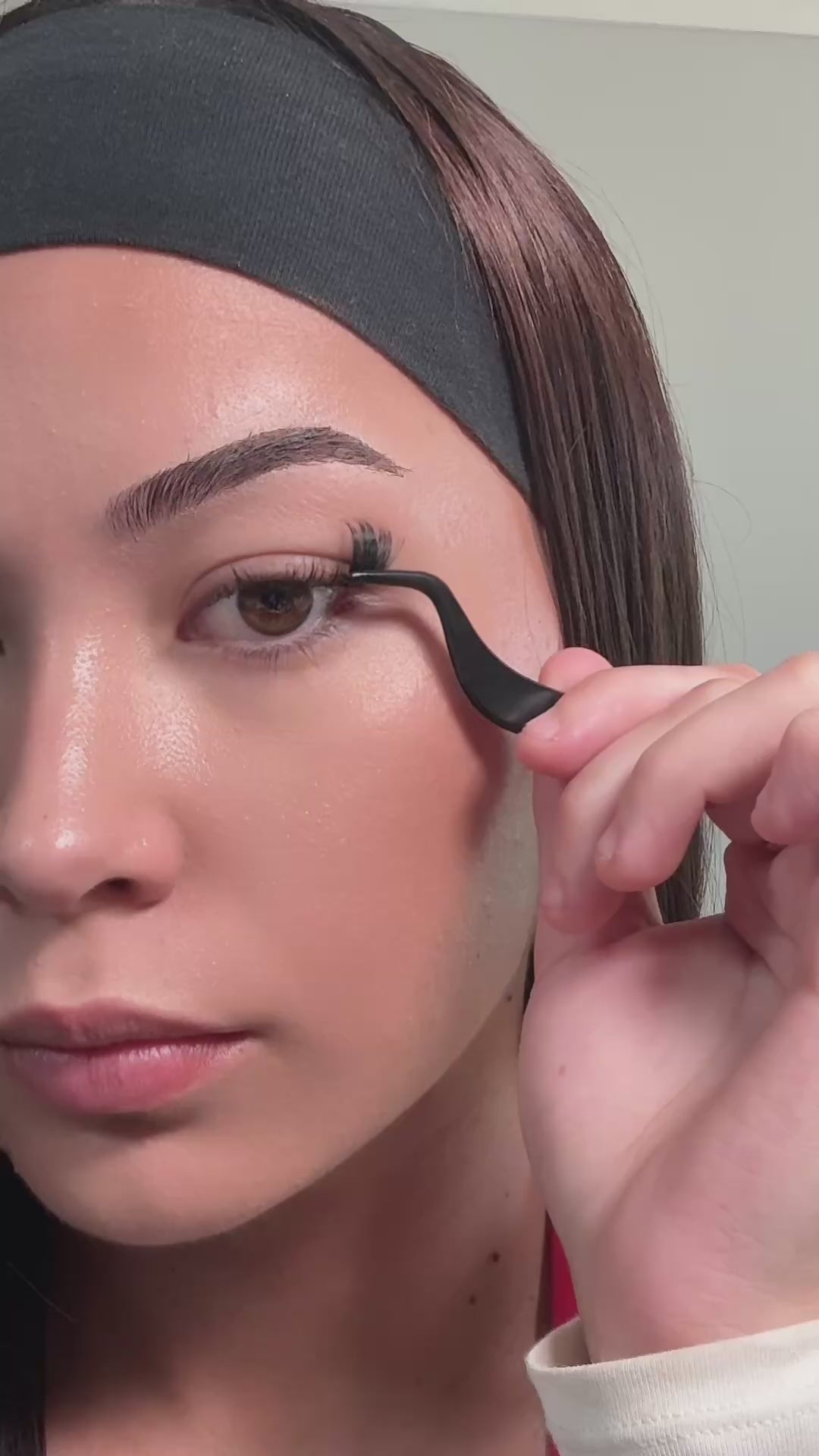 HU$TLE PRESS ON LASHES